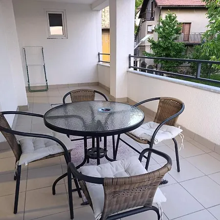 Sarajevocityview1 Апартаменты Сараево